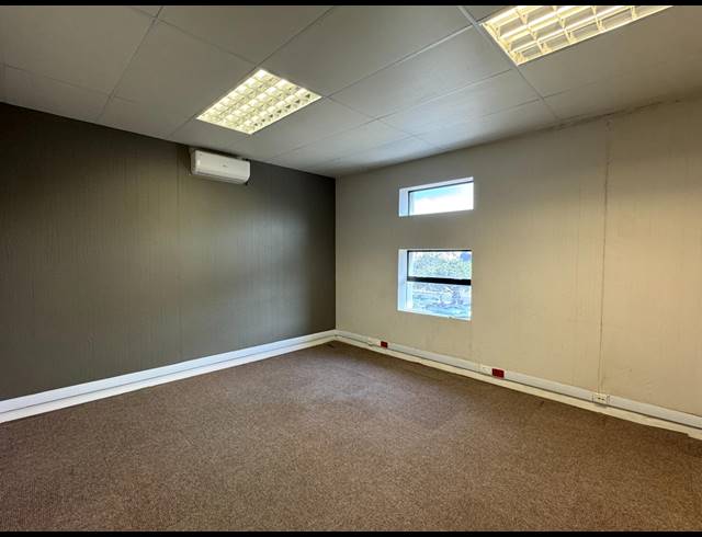 470M² OFFICE TO LET IN WORCESTER CENTRAL